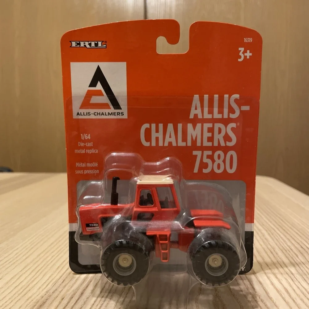 Ertl Allis-Chalmers 7580 4WD Diecast Tractor w Duals 1/64 Scale Tomy 16319